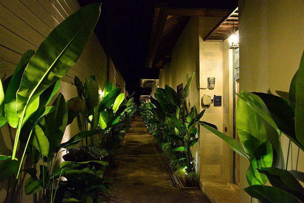 Zoe Villa Canggu Exteriör bild