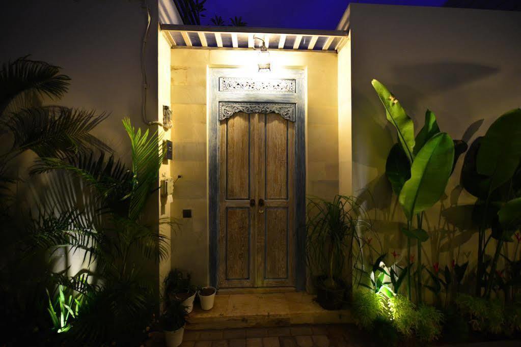 Zoe Villa Canggu Exteriör bild